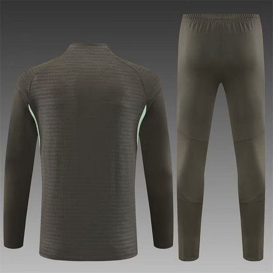 /26 Real Madrid Khaki Half Pull Training Suit S-XXL6