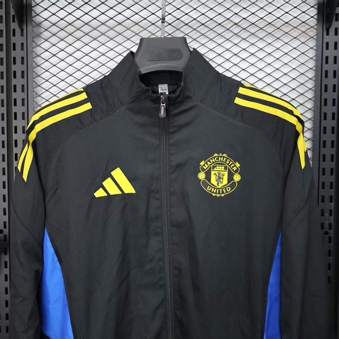 /26 Manchester United Windbreaker S-XXL5