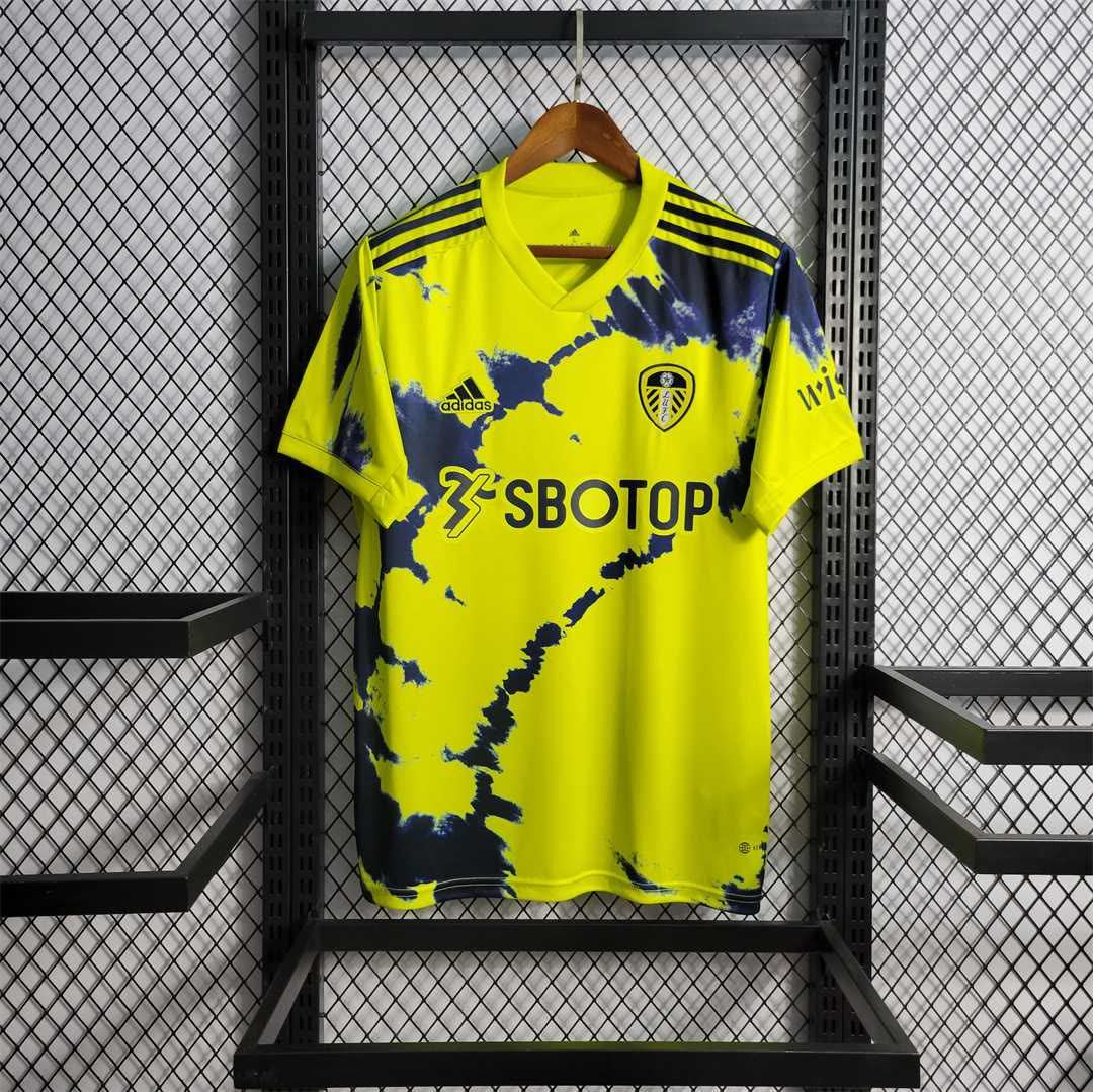 22-23 Leeds United away