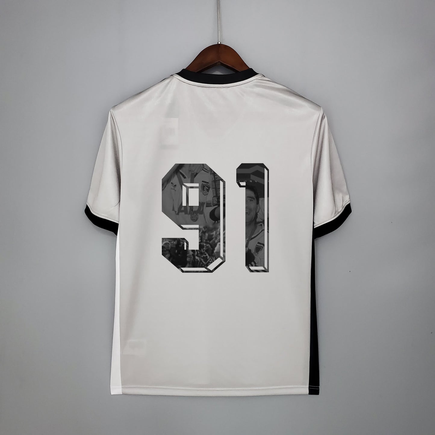 21-22 COLO-COLO 1991 LIBERTADORES ANIVERSARIO SHIRT