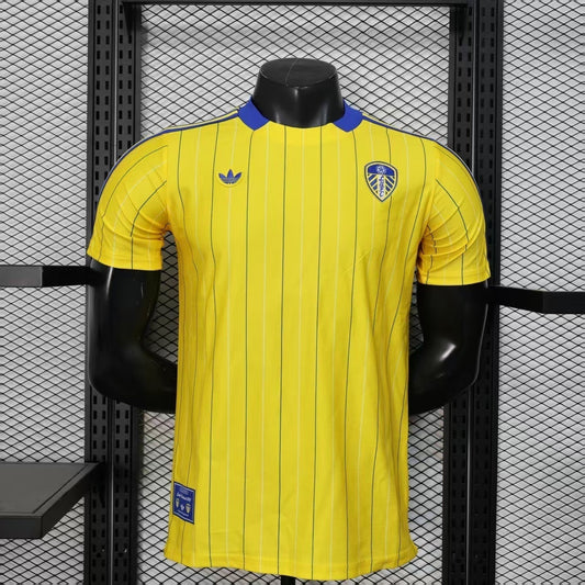 2025/26 Leeds United Casual Player Edition S-XXL