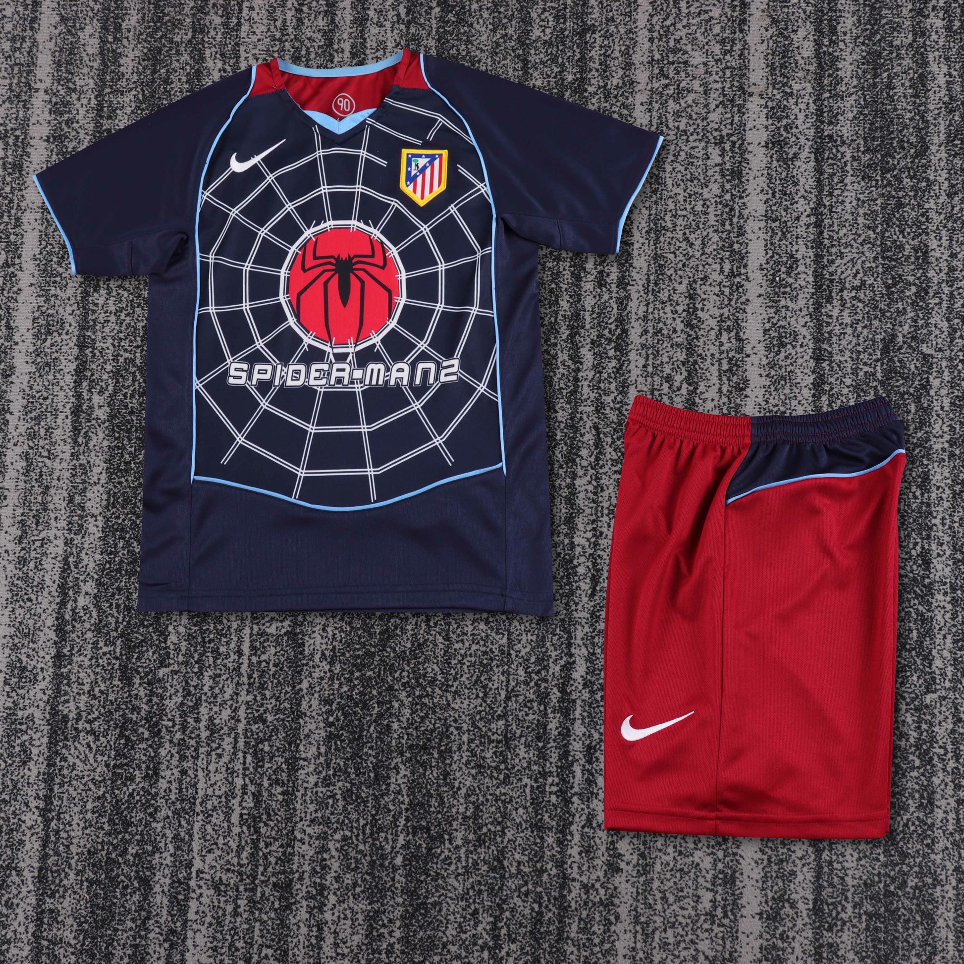 Retro Kids 2004/05 Atletico Madrid away Size: 16-28