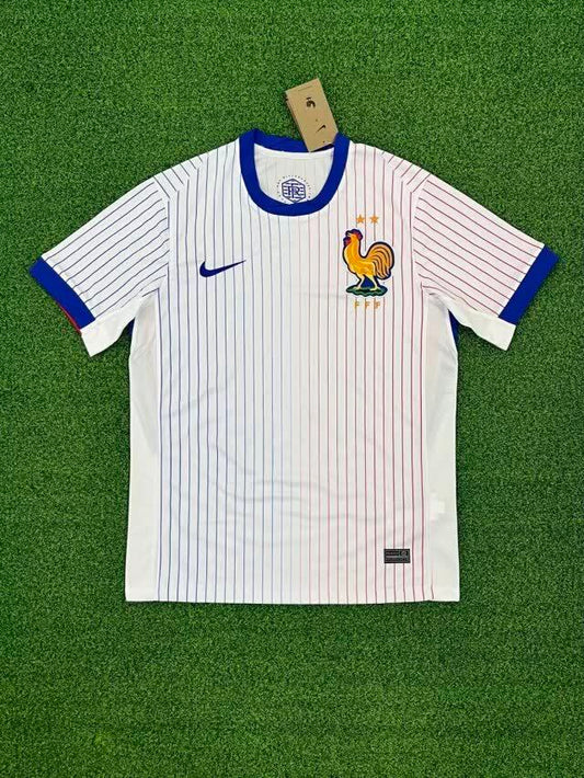 24/25 France away