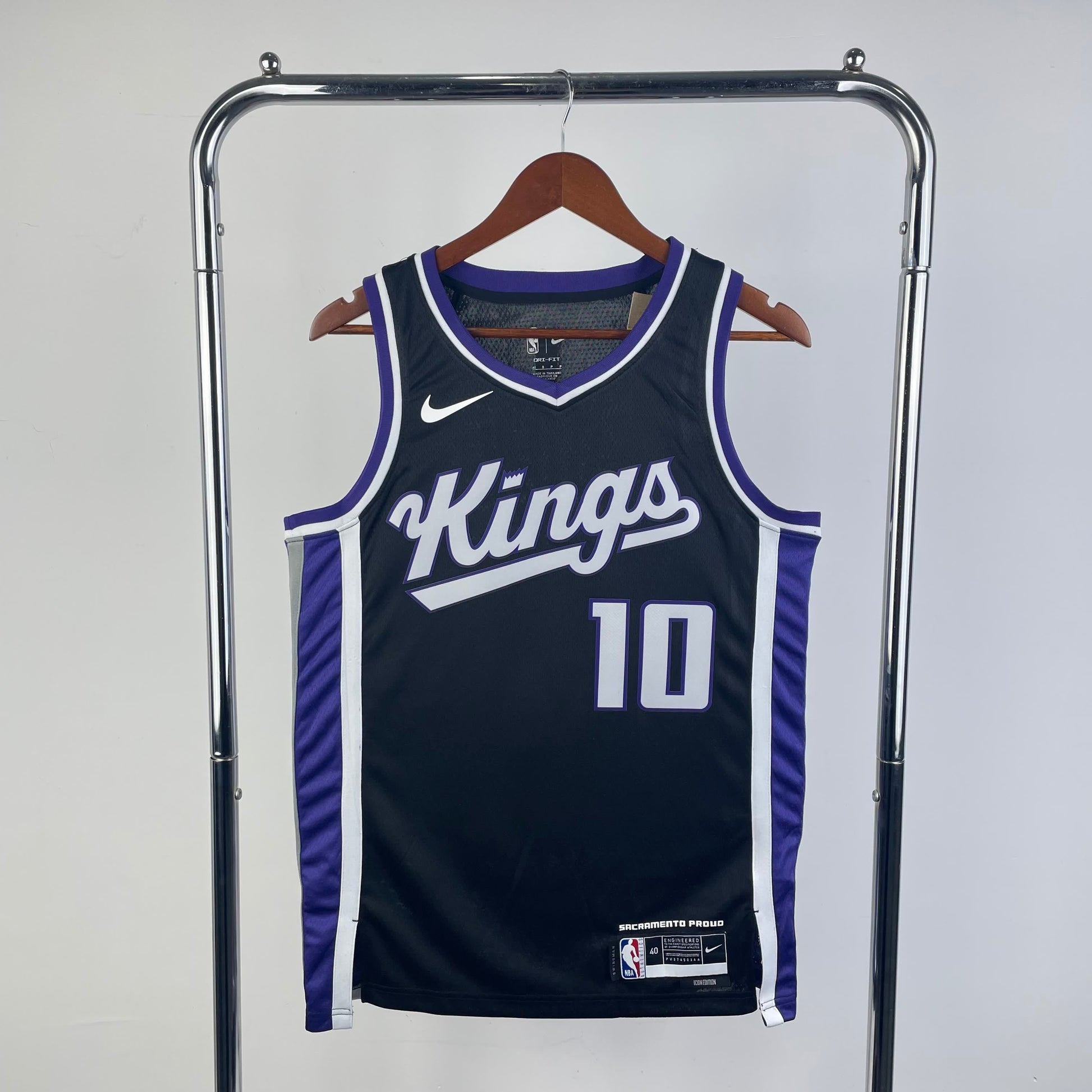 24 Season Kings Away Black 10 Sabonis
