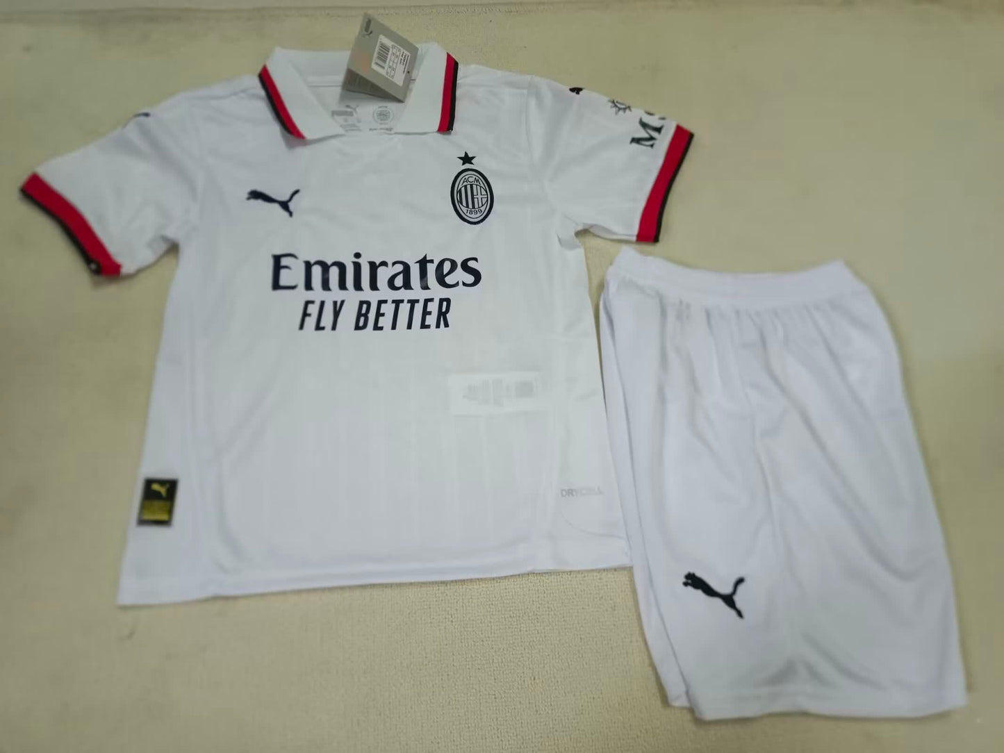 24/25 Kids AC away Size: 16-28