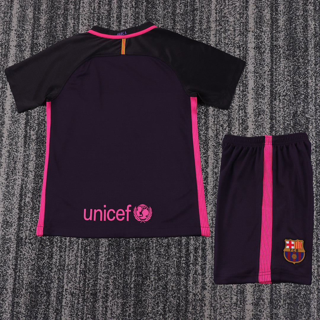 Retro Kids 2016/17 Barcelona away football shirt&amp;Size16-287