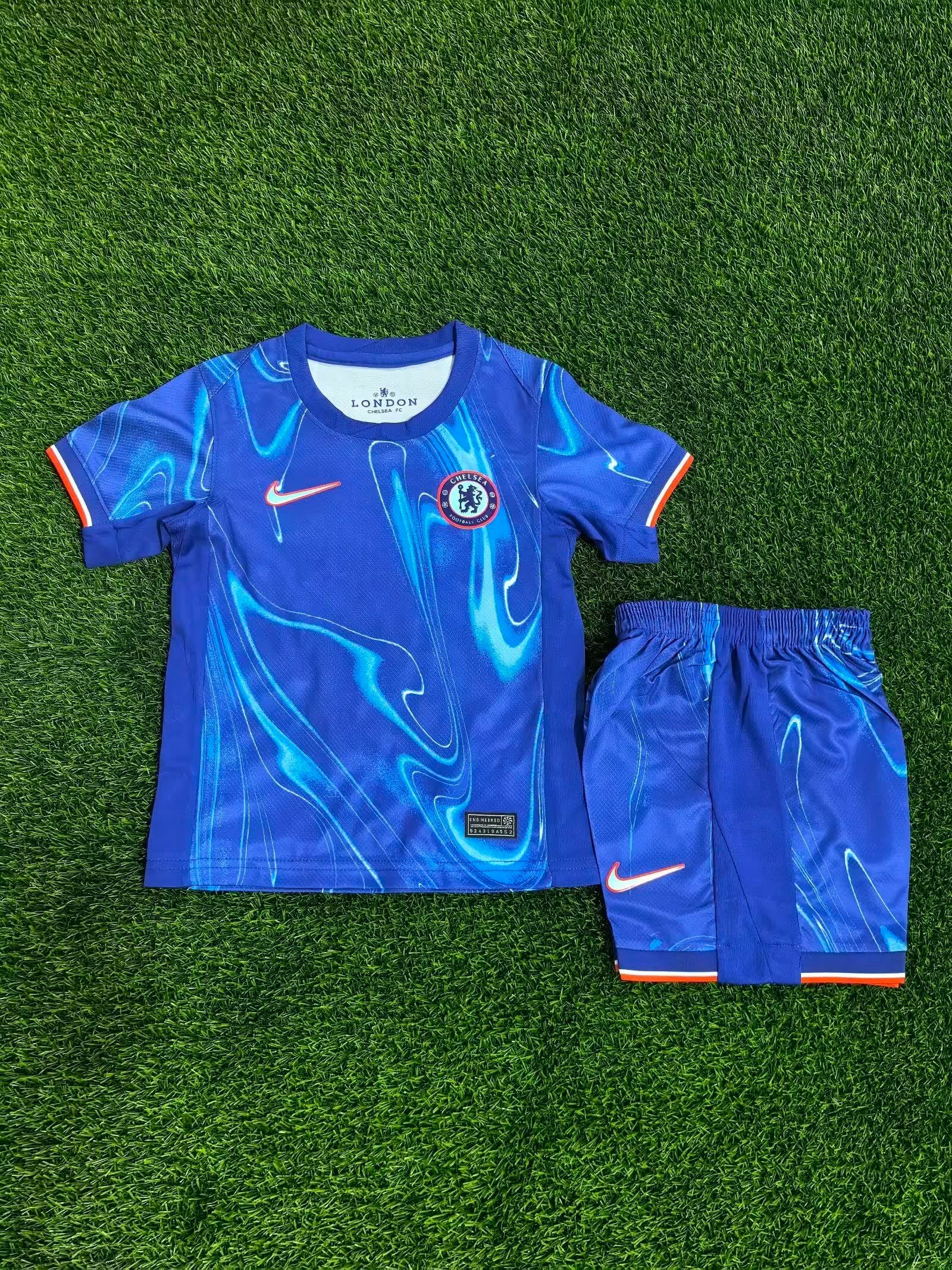 24/25 Kids Chelsea Home Size: 16-28