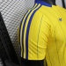 /26 Leeds United Casual Player Edition S-XXL5