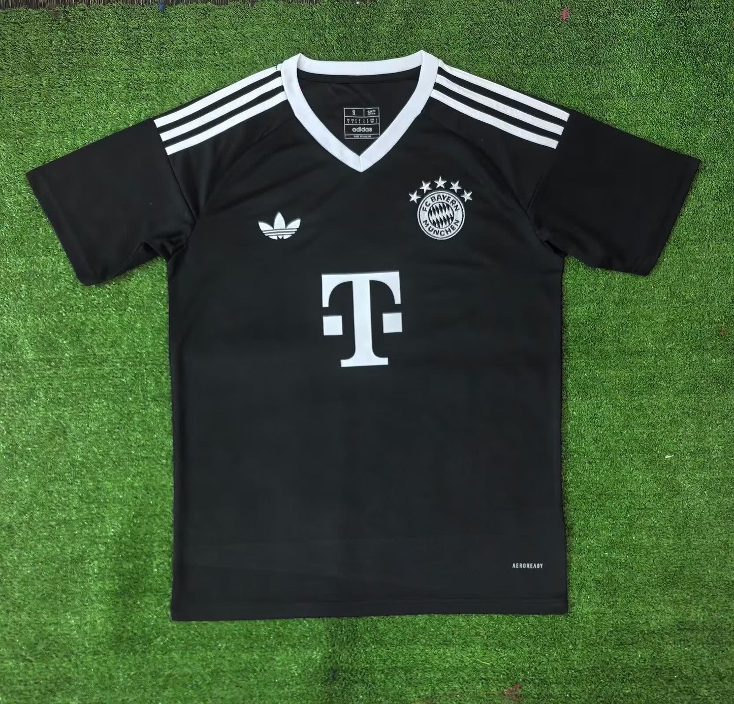 24/25 Bayern Black Training Suit S-XXL