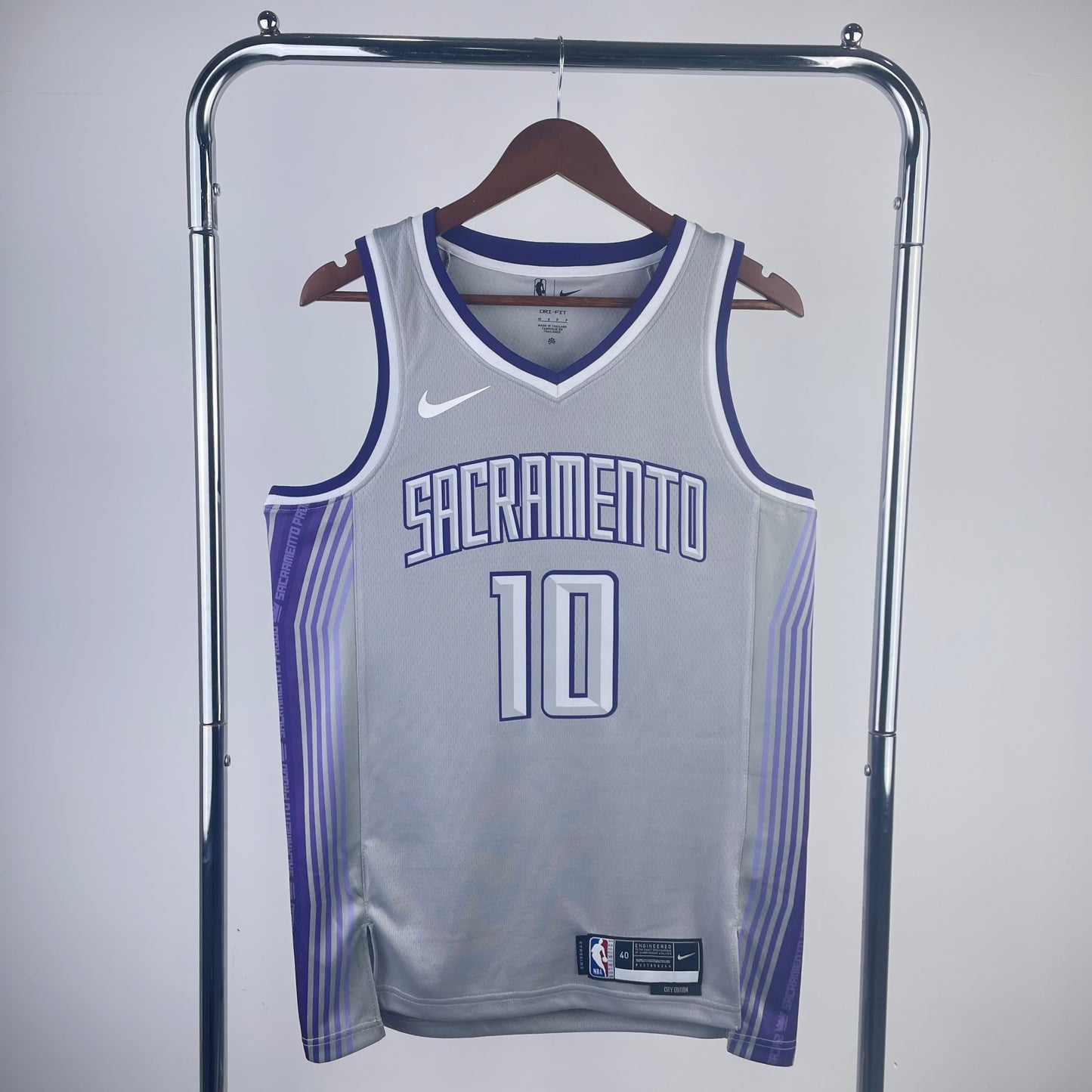 23 Season Kings City Edition 10 # Sabonis