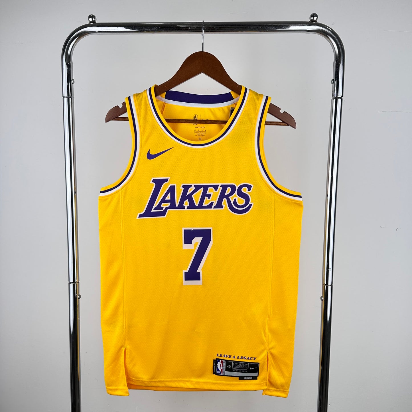 23rd season Lakers round neck yellow No. 7 Anthony