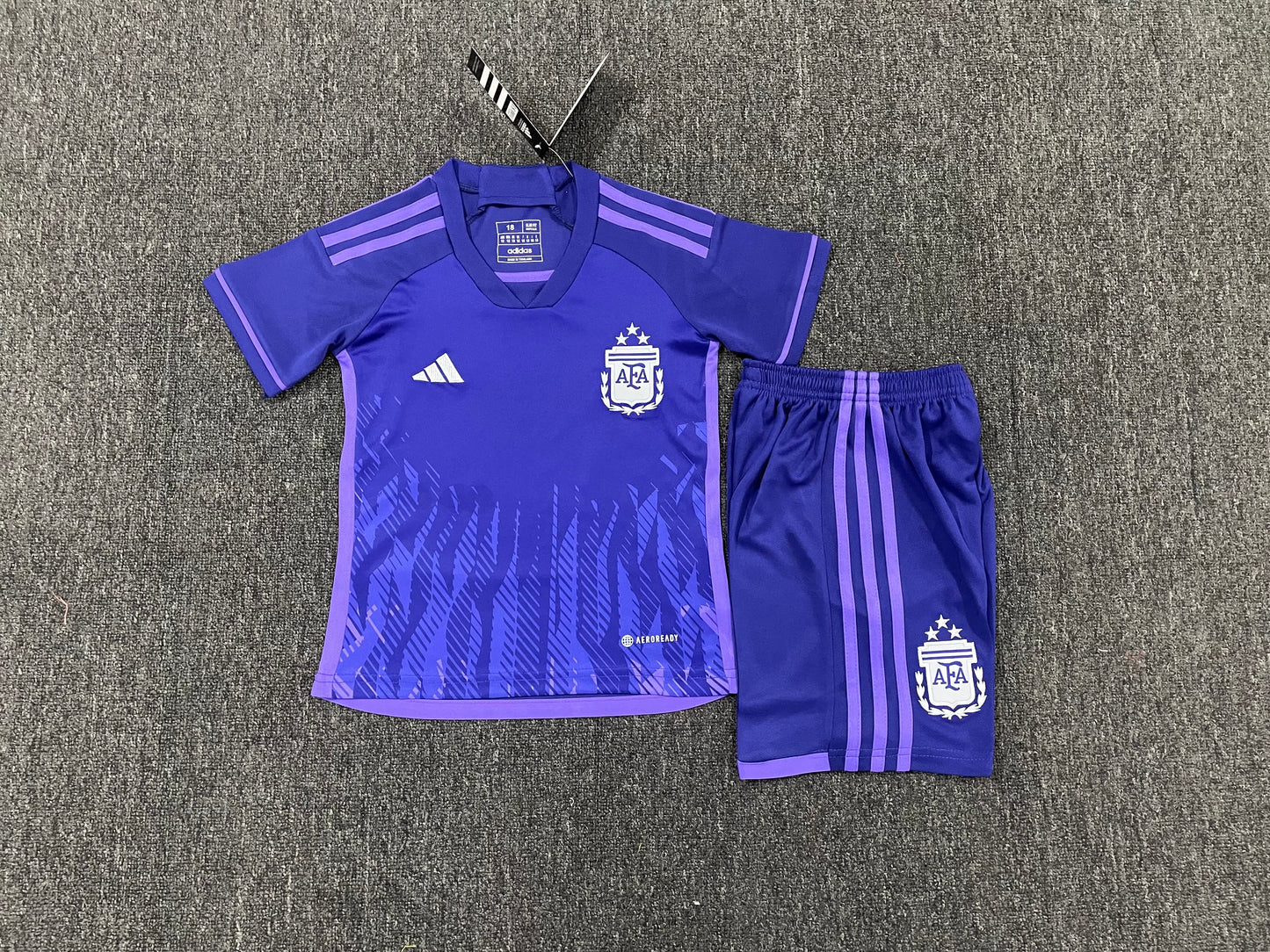 2022 3-star Argentina away kids