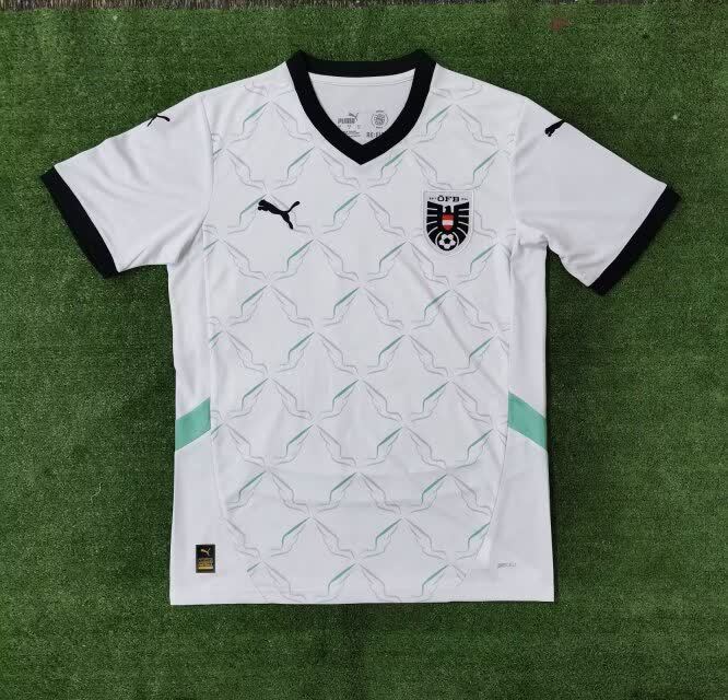 24/25 Austria away