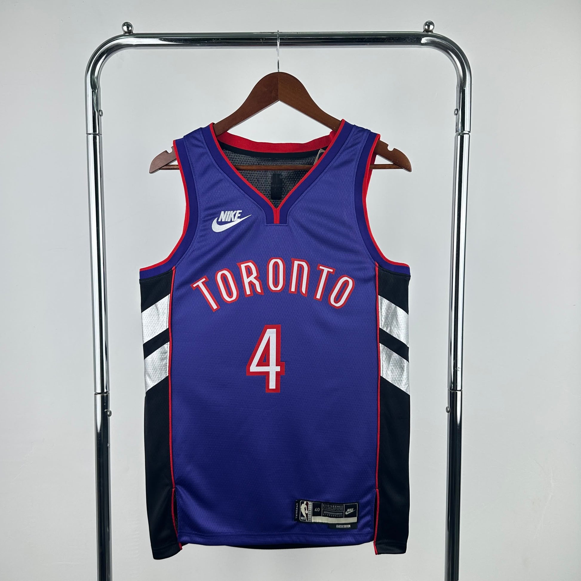 25 Season Raptors Retro 4 # Barnes S-XXL
