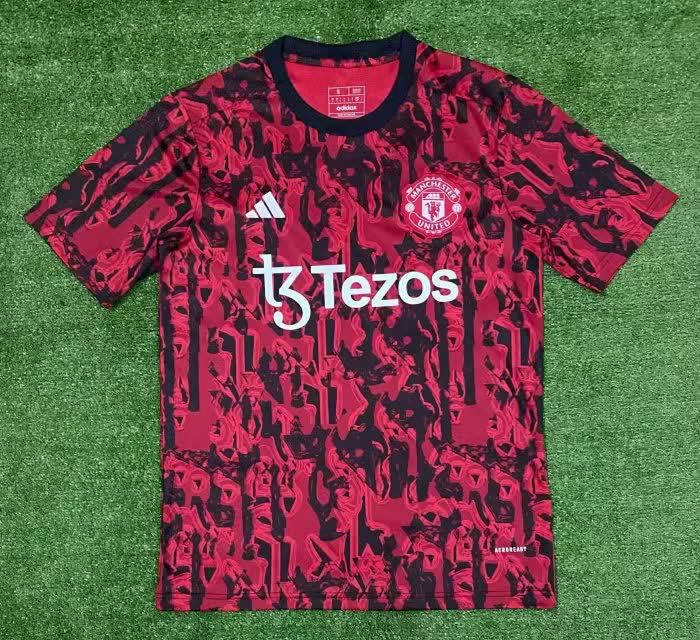23/24 Manchester United Red and Black Training Jersey