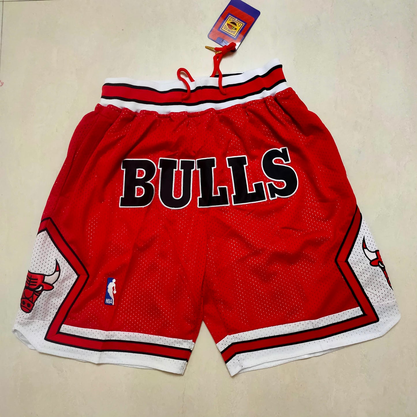 Bulls Red Jaston Vintage Pocket Shorts