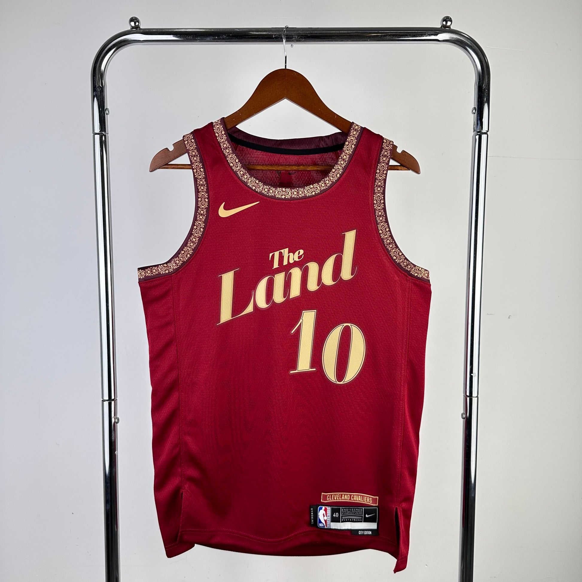 24 Season Cavaliers City Edition 10 # Garland