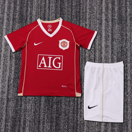 Retro Kids 2006/07 Manchester United Home Size: 16-28