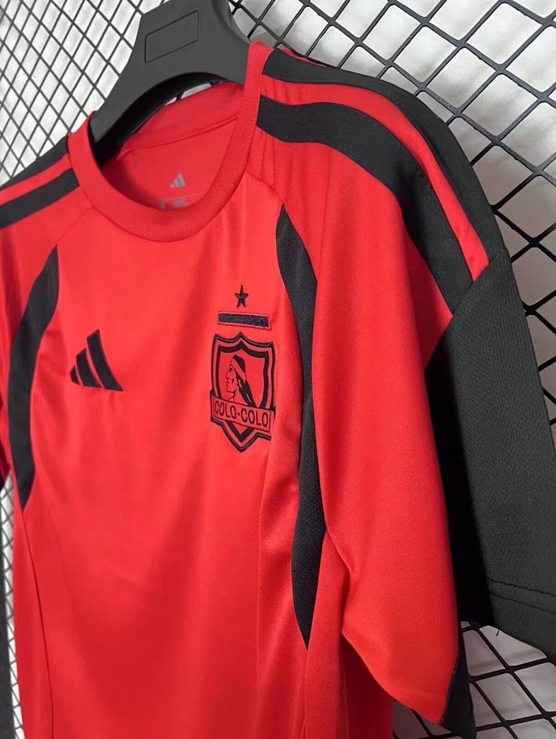 /27 Colo-Colo Training Suit Yupoo Soccer Jerseys S-4XL4