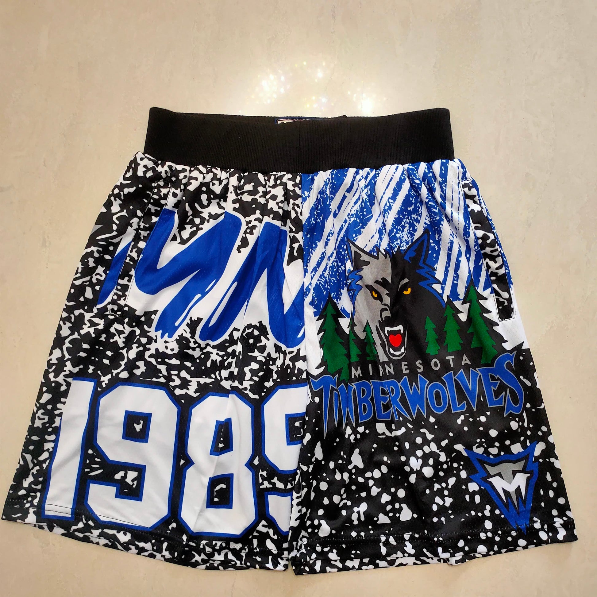 Timberwolves Mitchell&ness Black Pocket Shorts