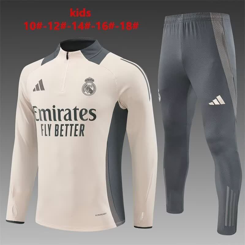 24/25 Kids # Real Madrid Apricot Size 10-18