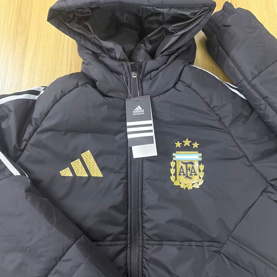 Adidas cotton-padded jacket18