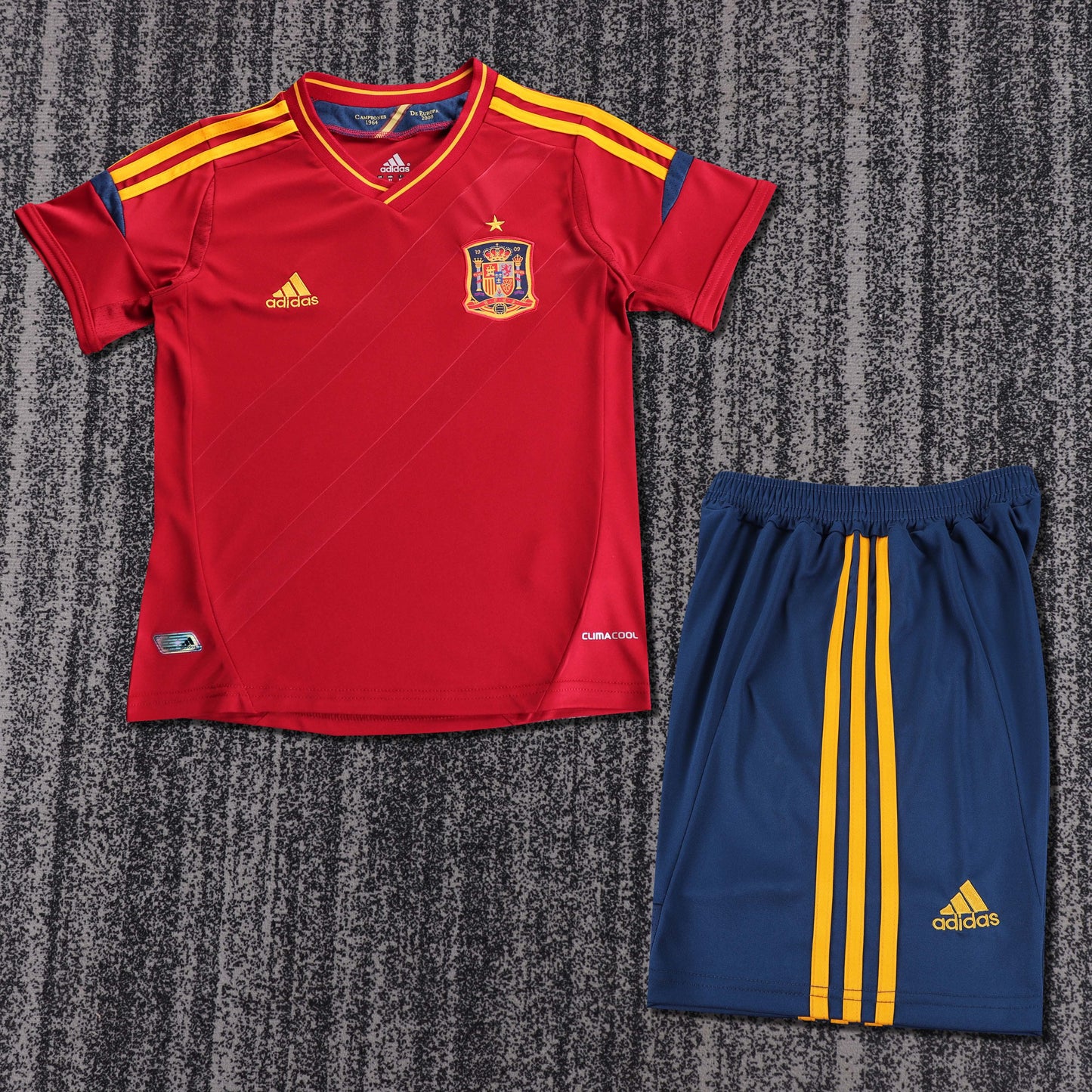 Retro Kids 2012 Spain home size16-28