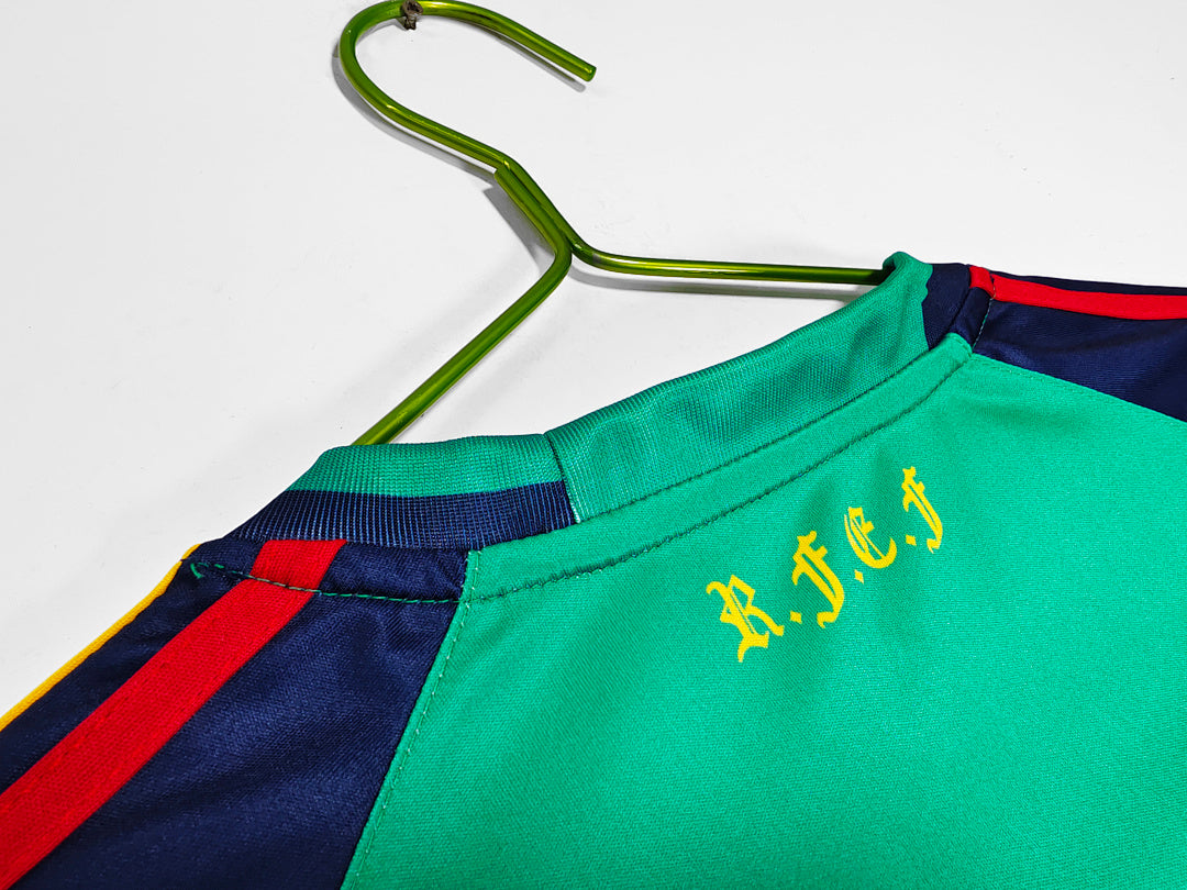 Retro 2010 Spain Goalkeeper Green S-XXL7