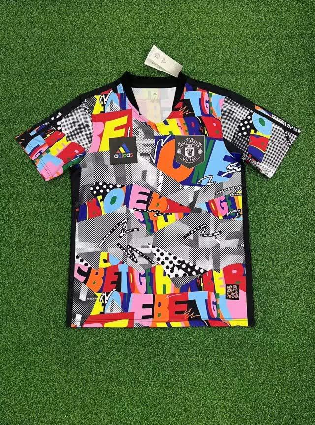 22/23 Manchester United co-branded version