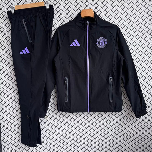 /26 Manchester United Black Windbreaker Set S-XXL3