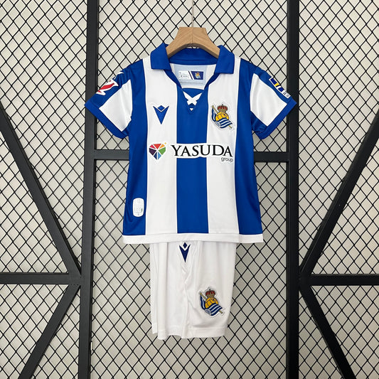 24/25 Kids Real Sociedad Home Size: 16-28