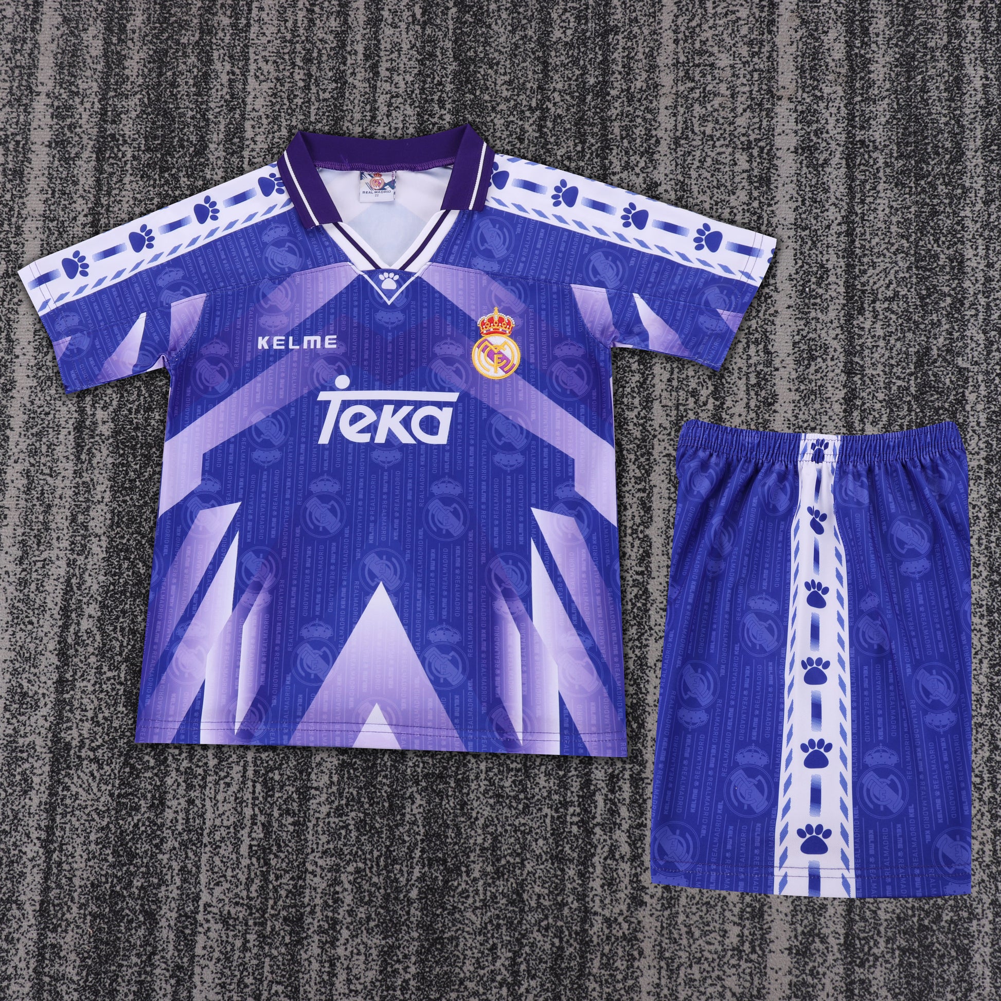 Retro Kids 1996/97 Real Madrid away Size 16-28