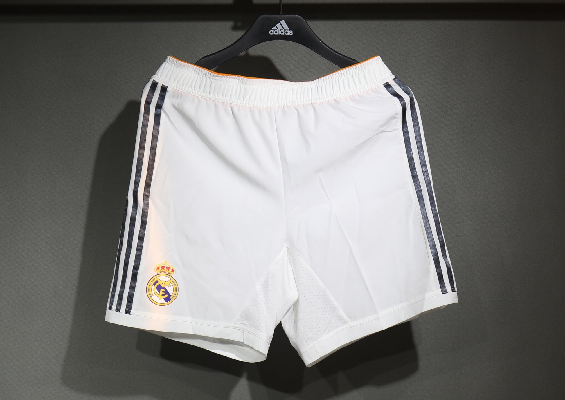 Retro 2013/14 Real Madrid Home Player Edition Shorts S-3XL