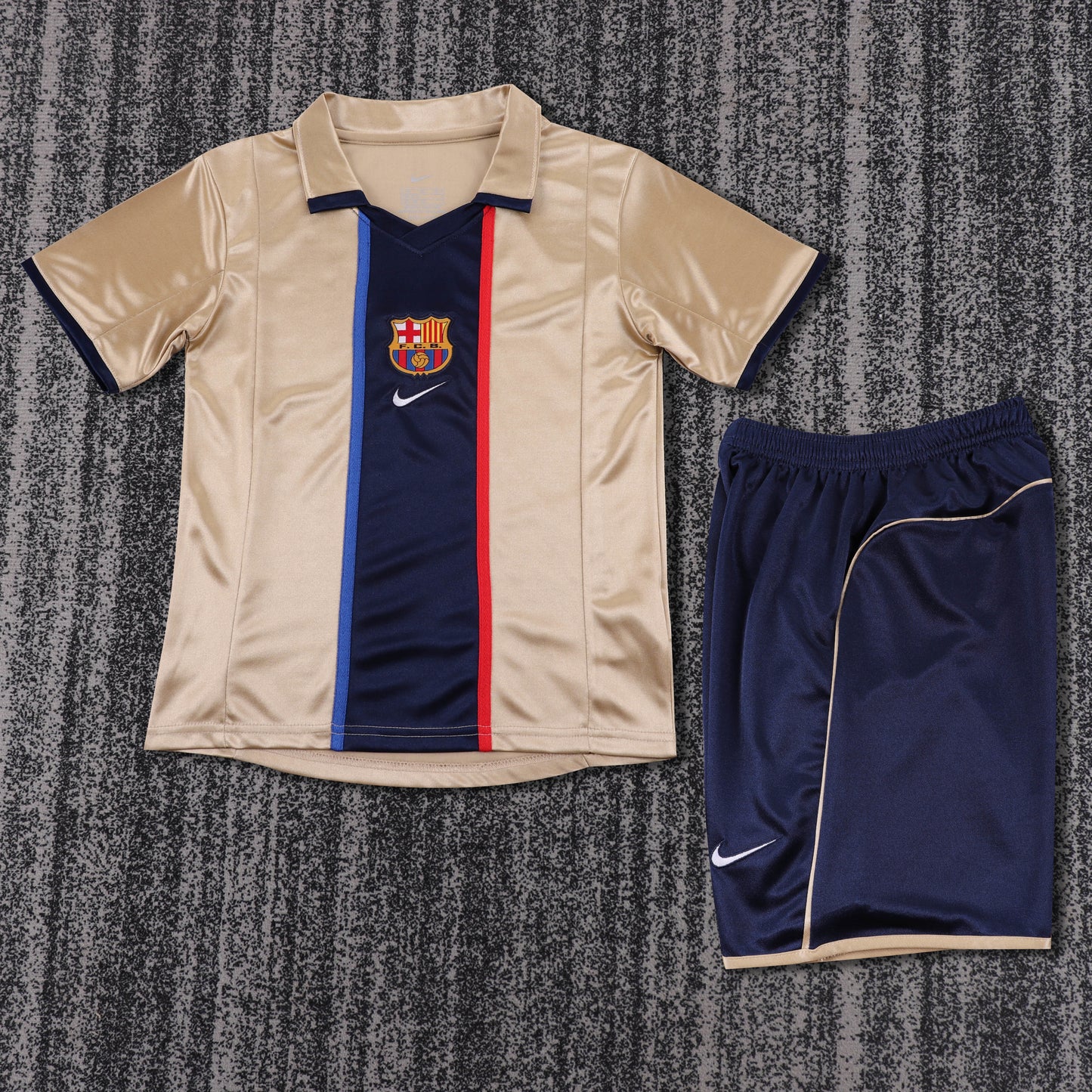 Retro Kids 2001/02 Barcelona away Size 16-28
