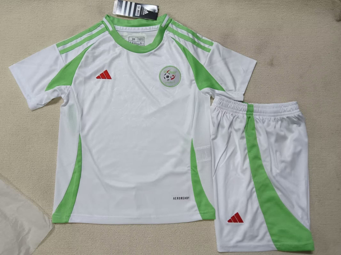 Algeria 阿尔及利亚