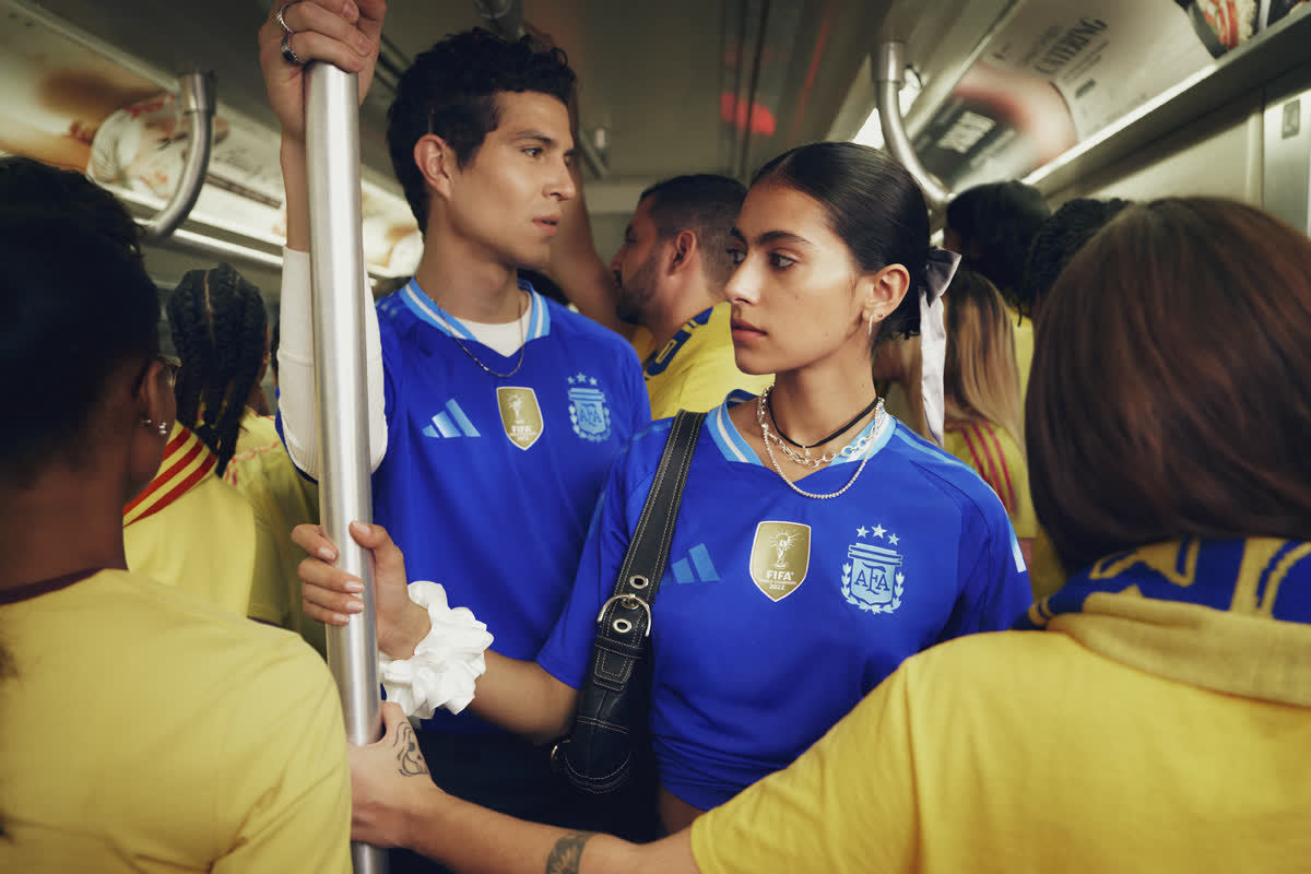24/25 Argentina away