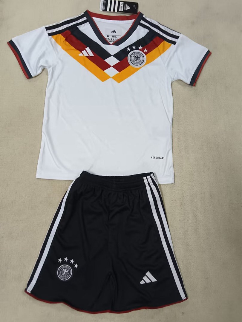 /26 Kids Germany home Size16-305