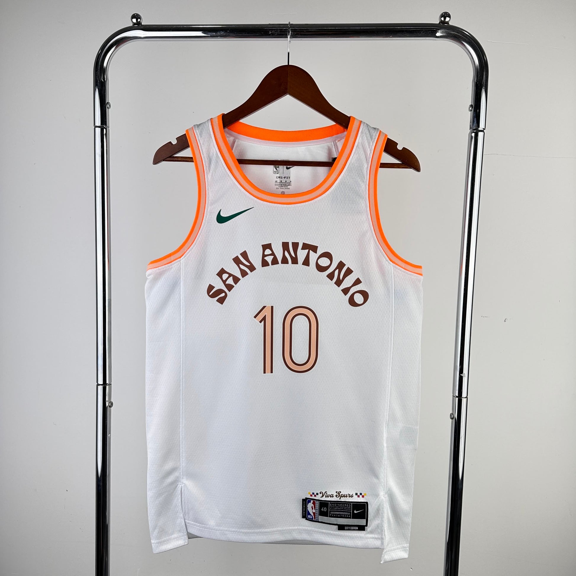 24 Season Spurs City Edition 10 # Sochan