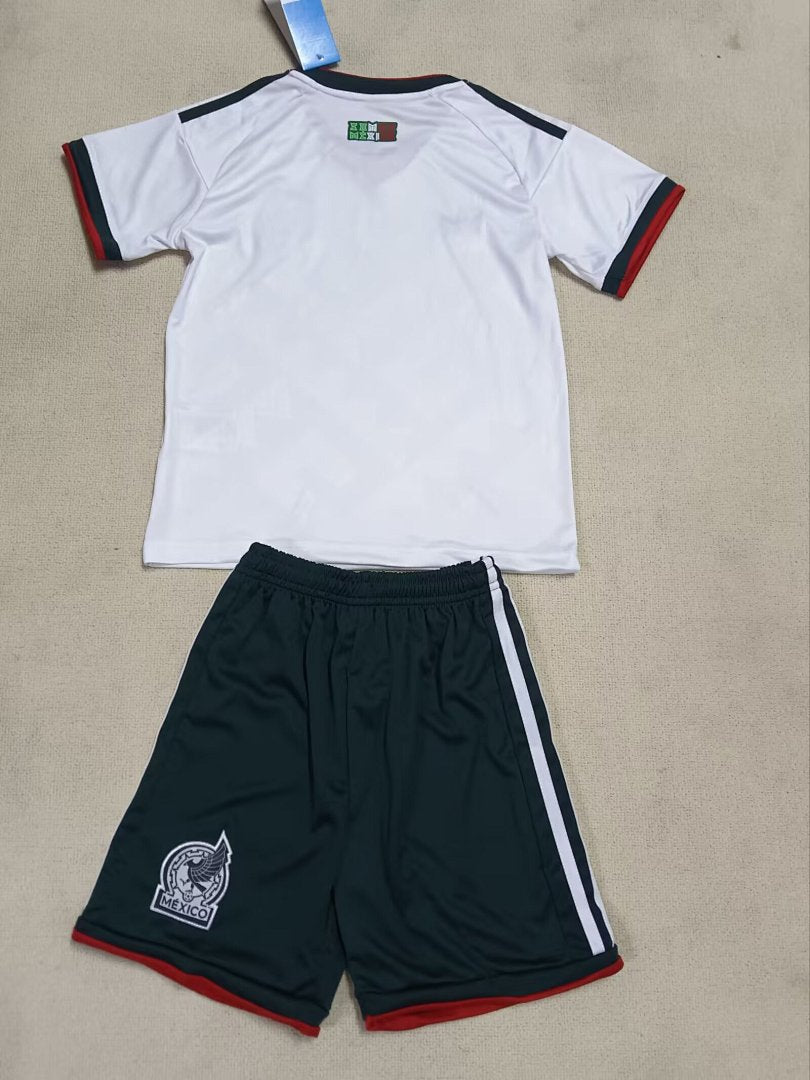 /27 Kids Mexico away Size16-285