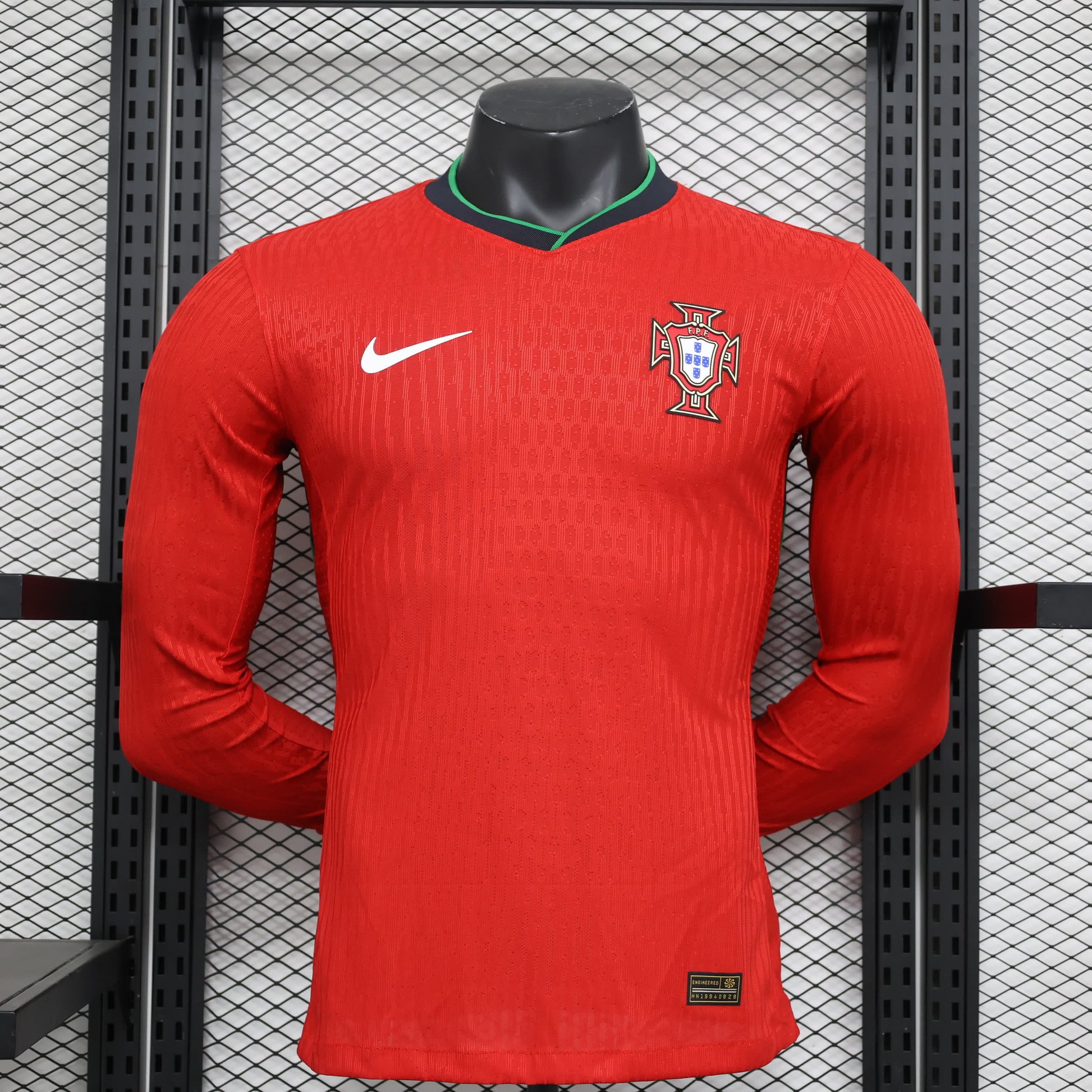 24/25 long sleeved Portugal home player version S-XXL