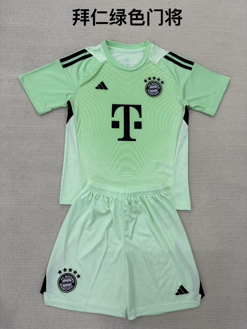25/26 Bayern Green Goalkeeper[ Adults # Kids]
