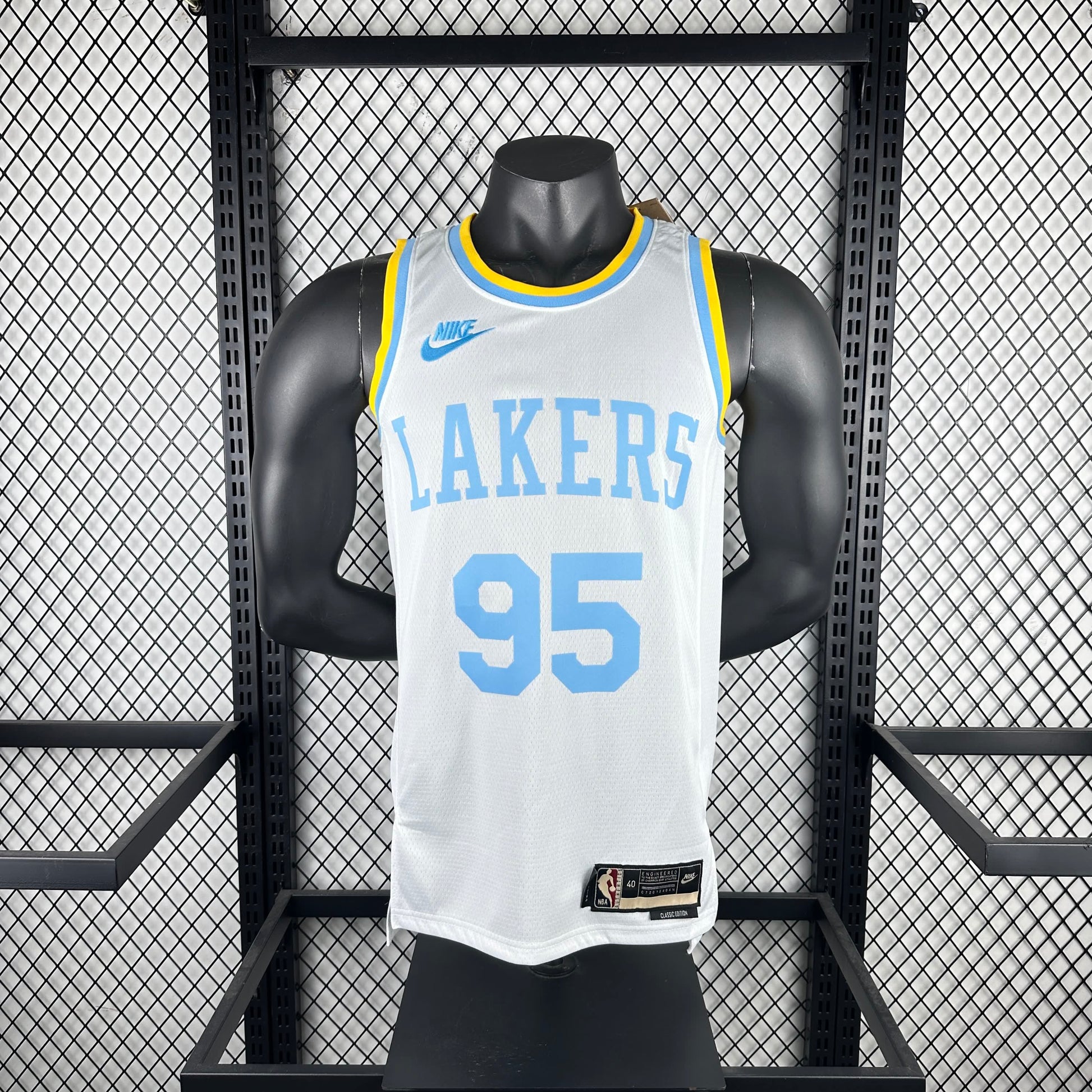 23 Season Lakers Retro 95 # Toscano
