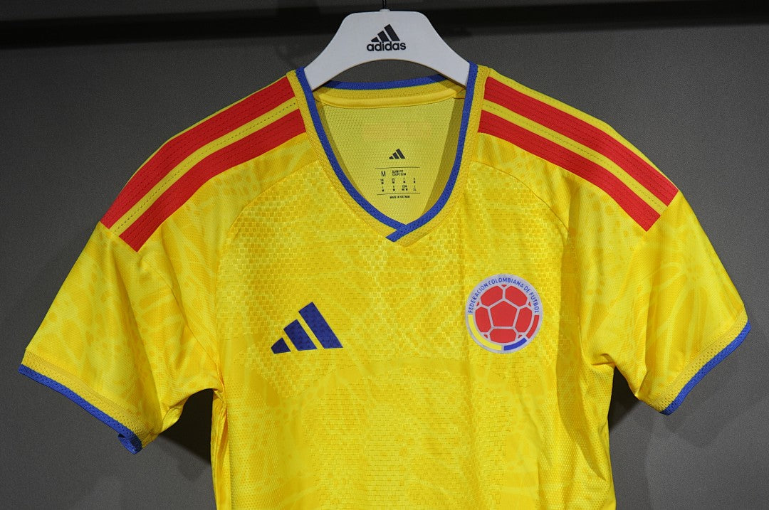 /27 Colombia Home Player Edition S-3XL7