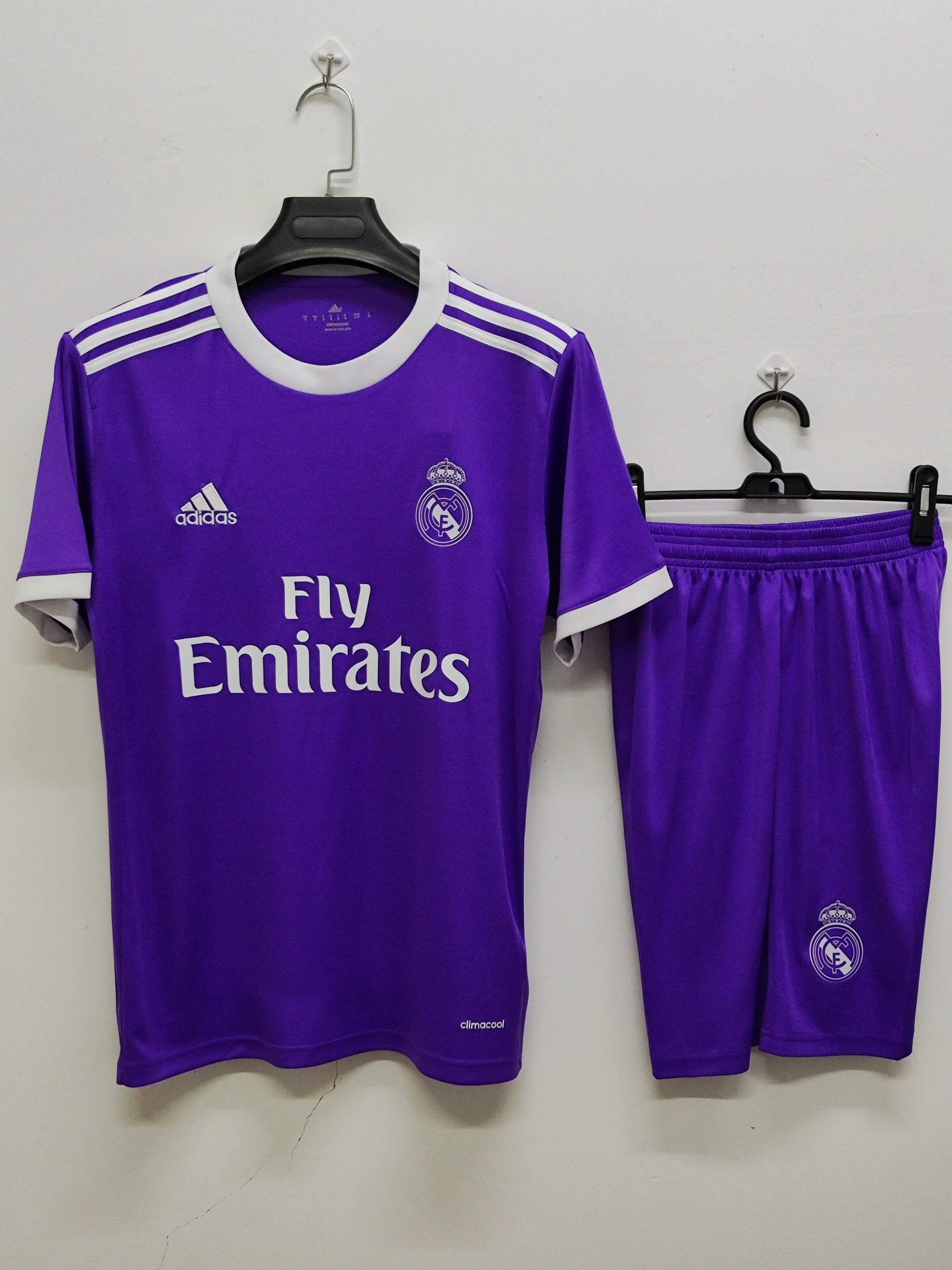 16/17 Real Madrid away