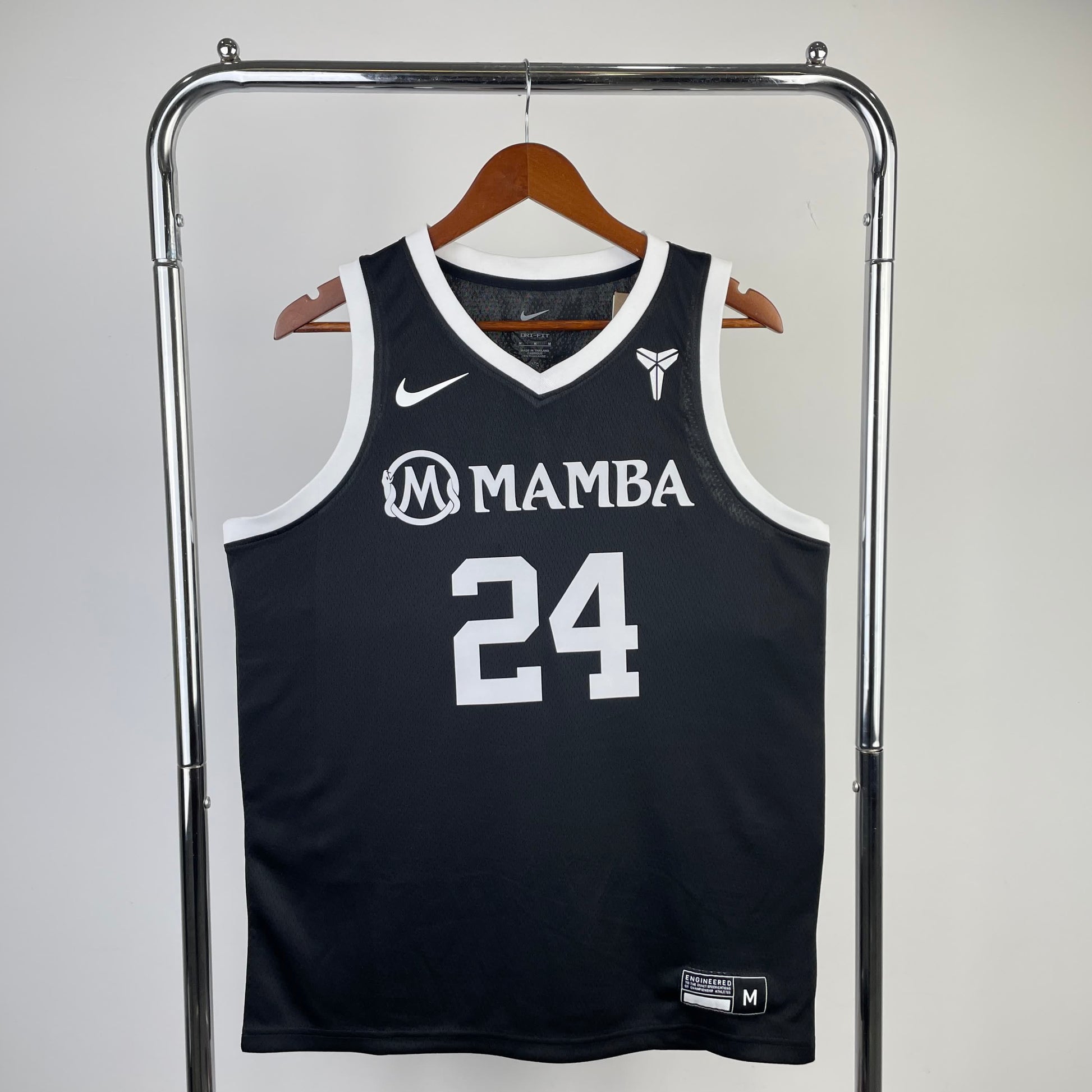 Mamba GiGiGi Commemorative Jersey: Black 24 Kobe