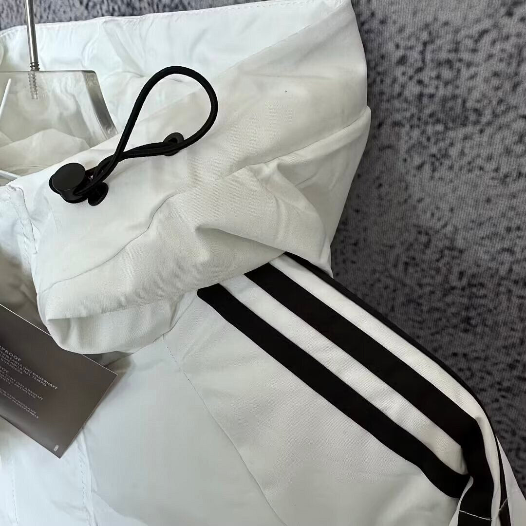 Adidas cotton-padded jacket19