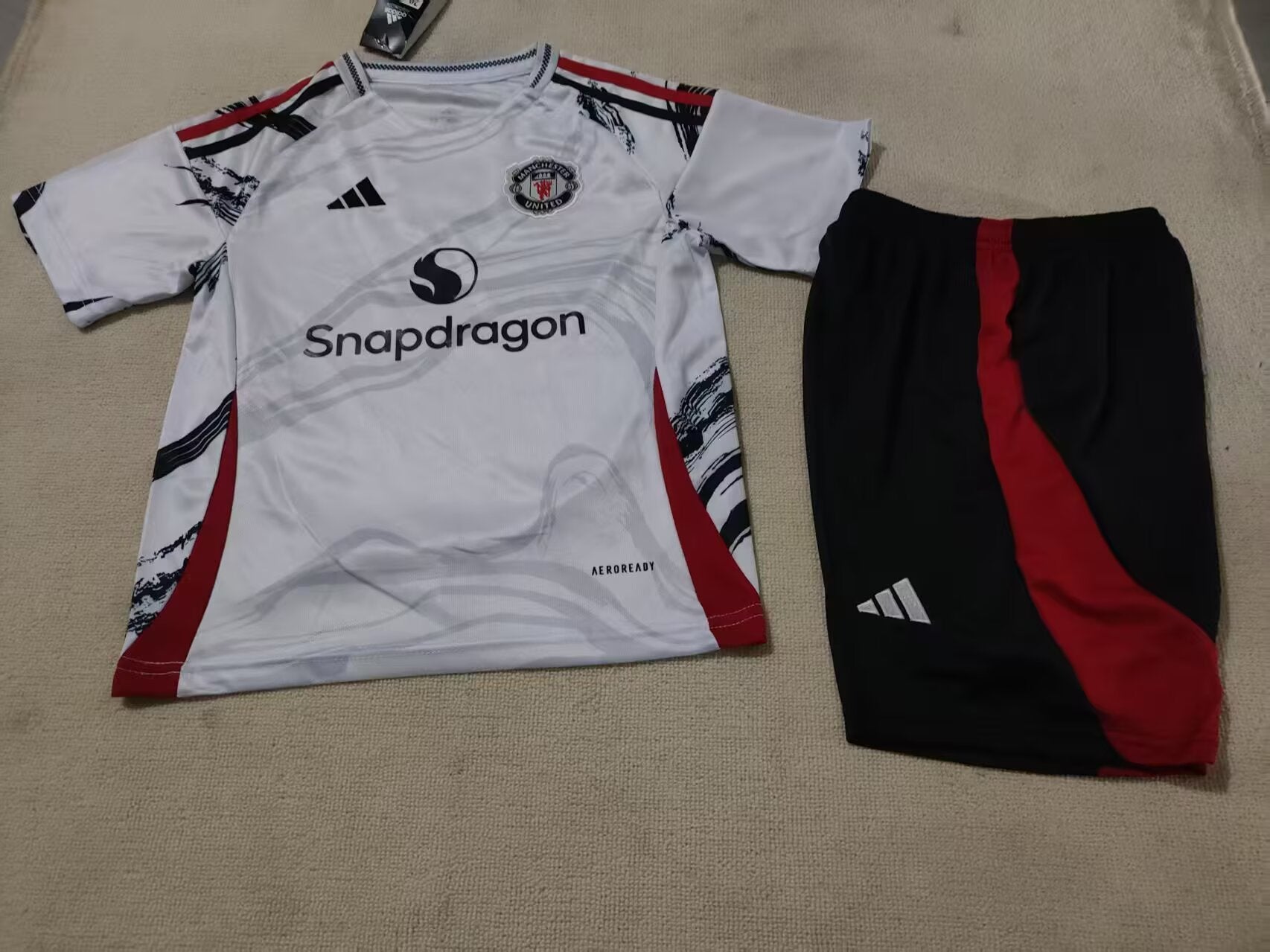 25/26 Kids Manchester United Special Edition Size 16-28