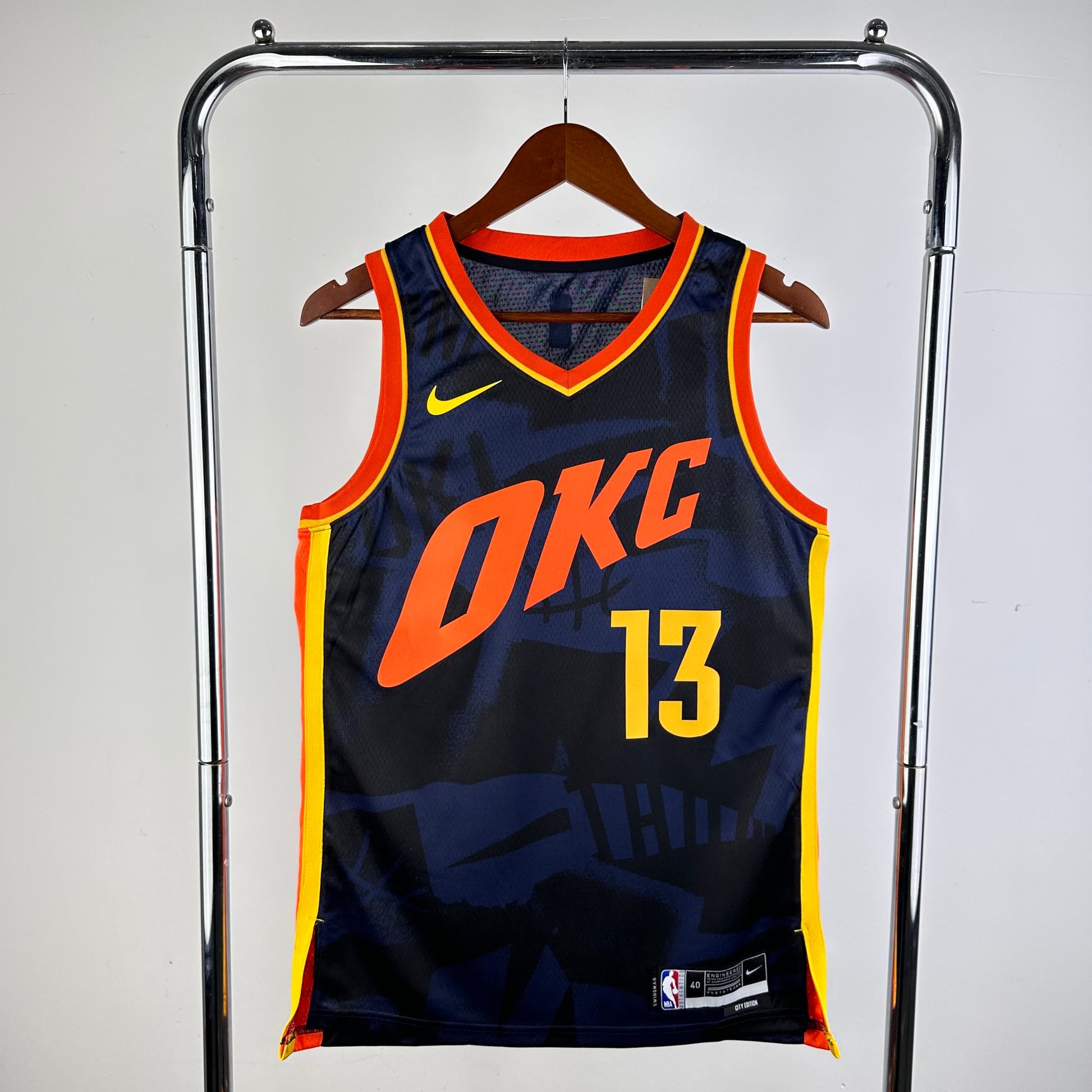 24 Season Thunder City Edition 13 # George