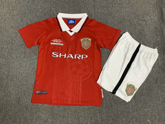 Retro Kids 99/00 Manchester United home size: 16-28
