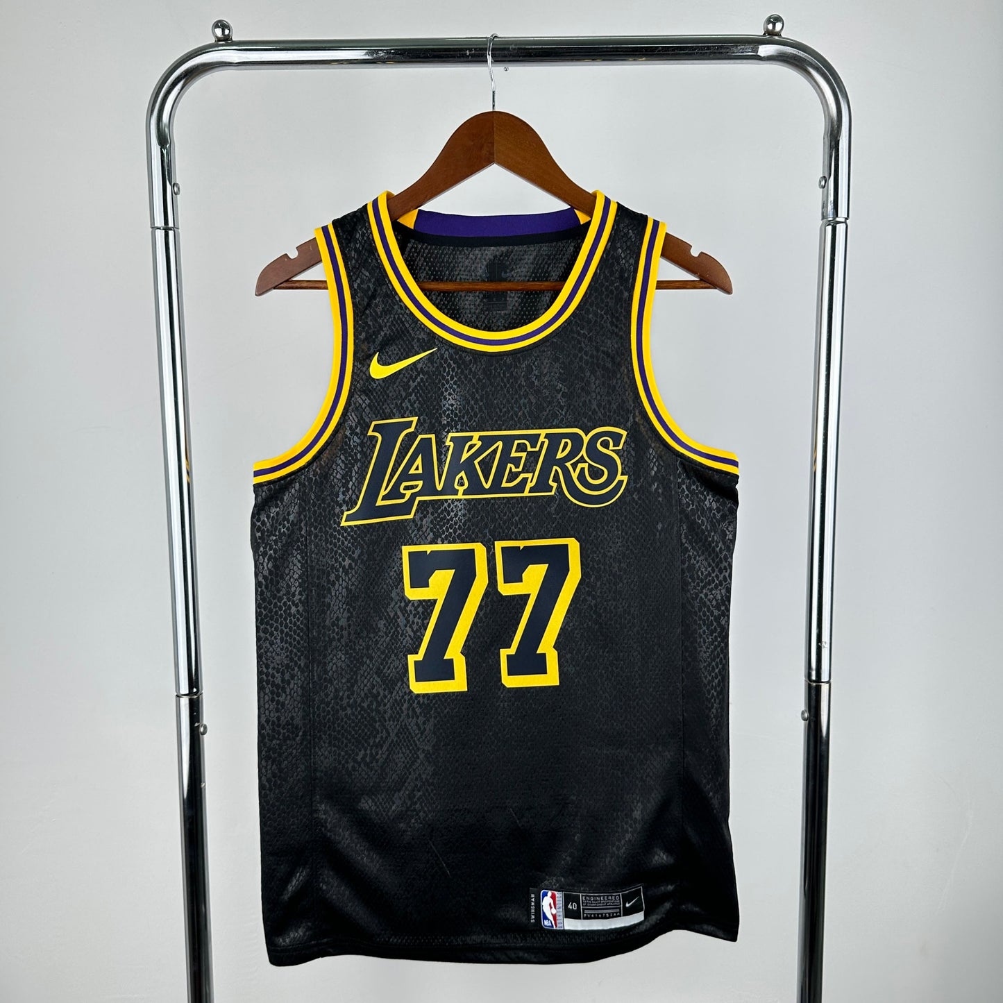 Lakers Snake Skin 77 # Doni S-XXL